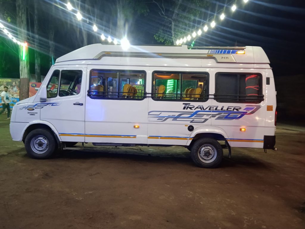 16 Seater Tempo Traveller in Delhi