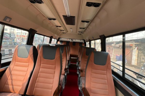 Best-16-Seater-Tempo-Traveller-in-Delhi