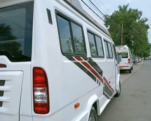 Tempo Traveller 17 Seater in Varanasi_14