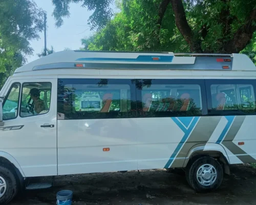 Tempo Traveller 17 Seater in Varanasi_23