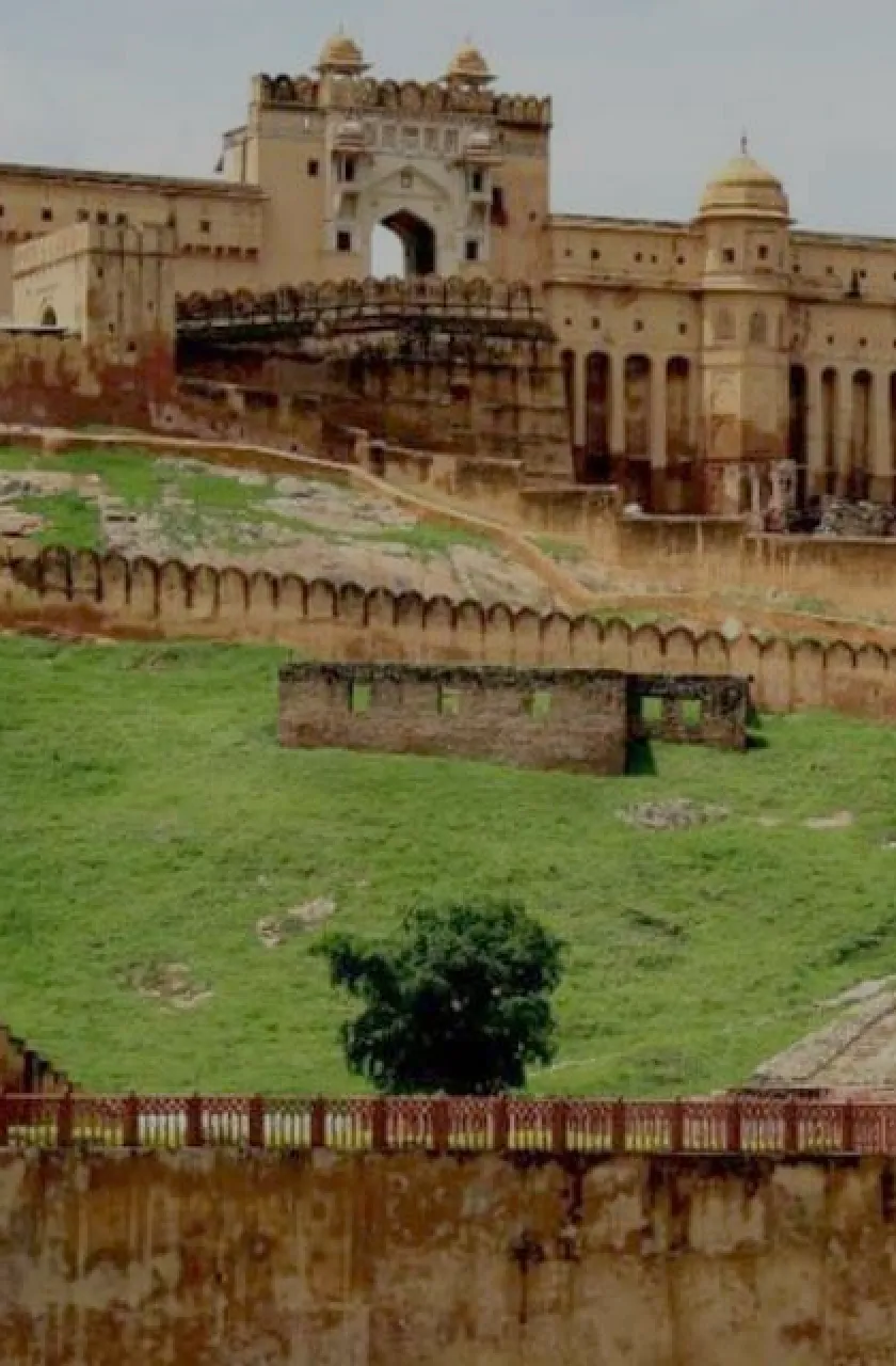 Delhi to nahargarh fort
